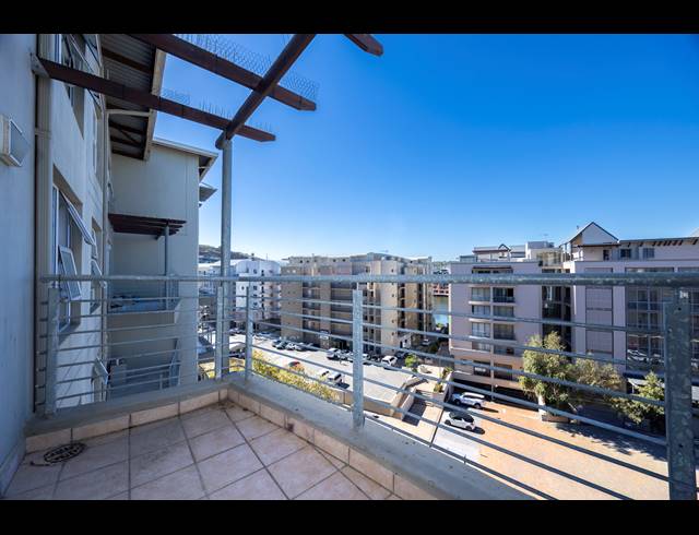 2 BEDROOM APARTMENT TO LET IN TYGER WATERFRONT